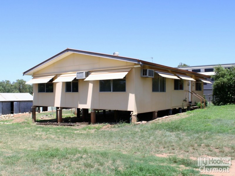 16 Nugget Lane, Clermont QLD 4721