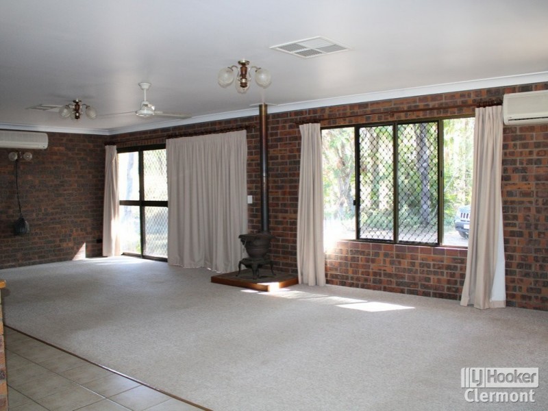 39 Langston Lane, Clermont QLD 4721