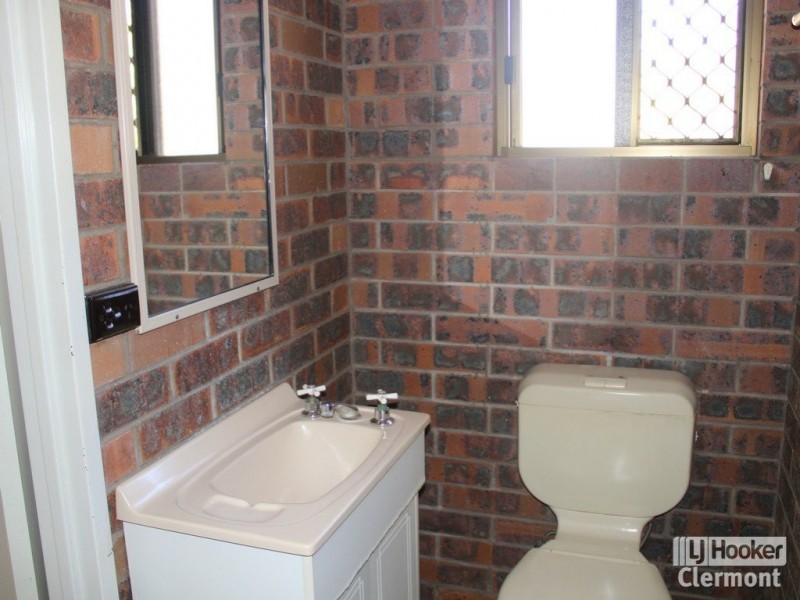 39 Langston Lane, Clermont QLD 4721