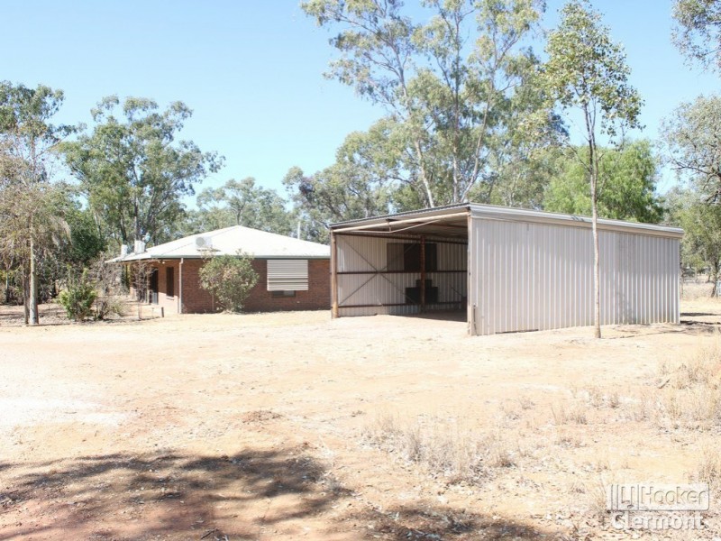 39 Langston Lane, Clermont QLD 4721