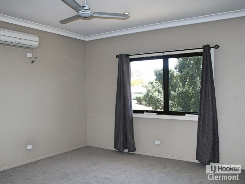 15 Athol Court, Clermont QLD 4721