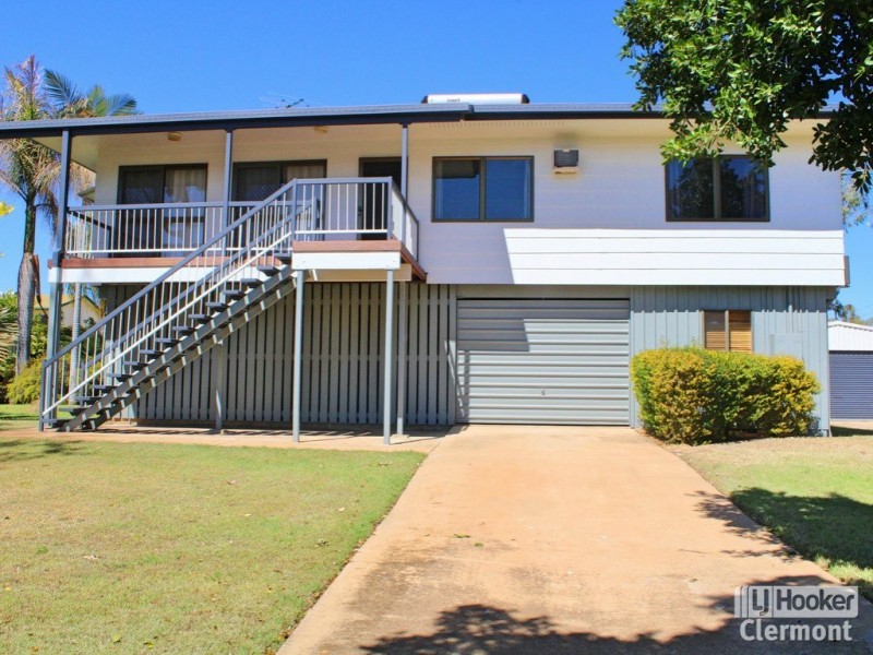 15 Athol Court, Clermont QLD 4721