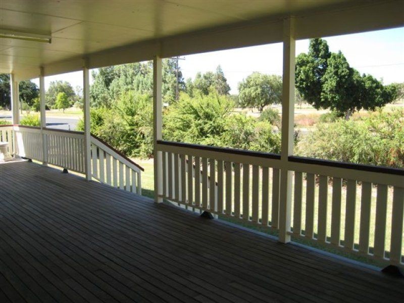 3 Douglass Street, Clermont QLD 4721