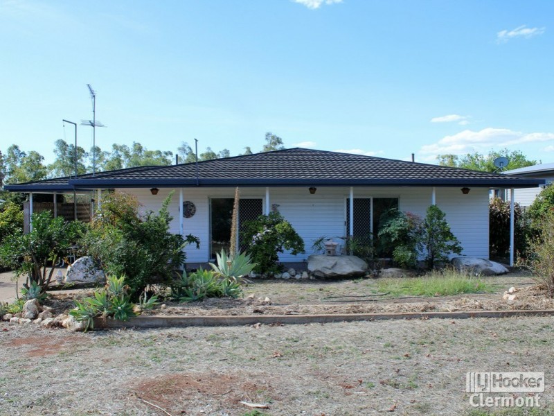 50 Mimosa Street, Clermont QLD 4721