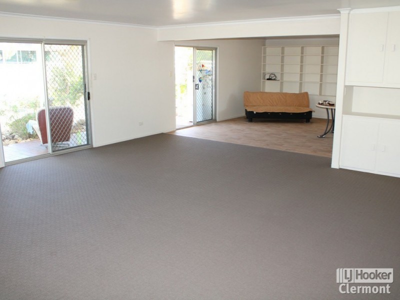 50 Mimosa Street, Clermont QLD 4721