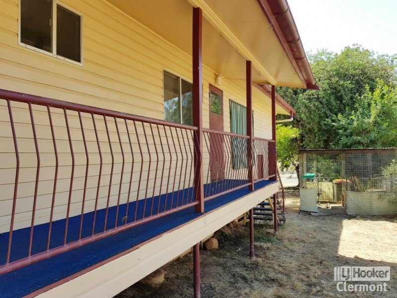 1 Capricorn Street, Clermont QLD 4721