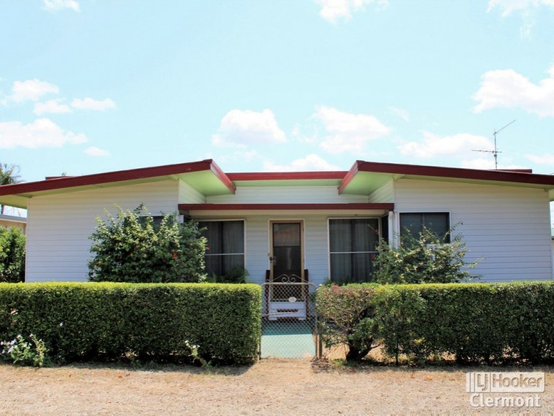 10 Sirius Street, Clermont QLD 4721