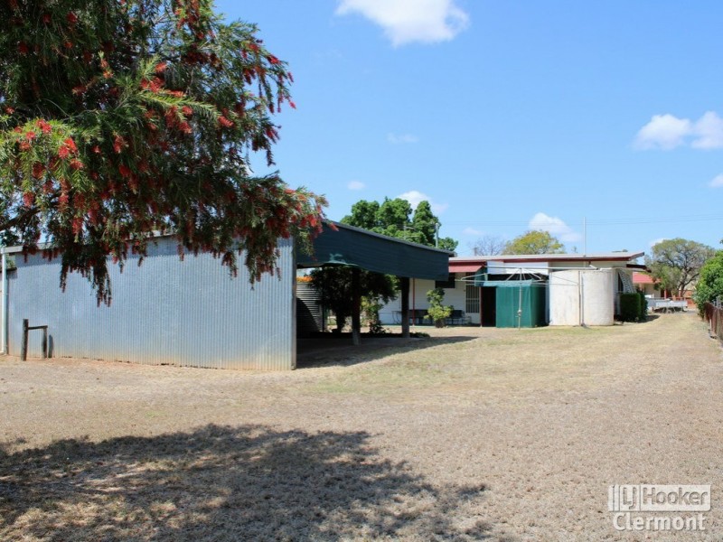 10 Sirius Street, Clermont QLD 4721