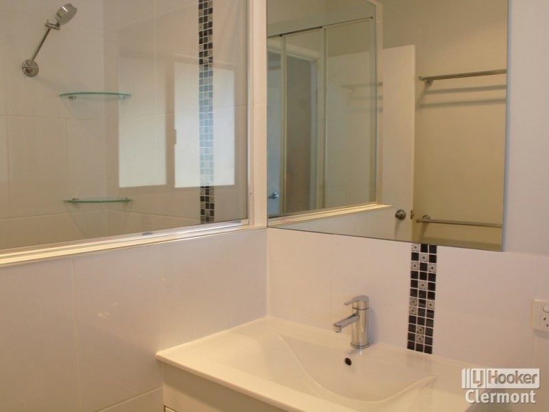 1 Derrett Court, Clermont QLD 4721