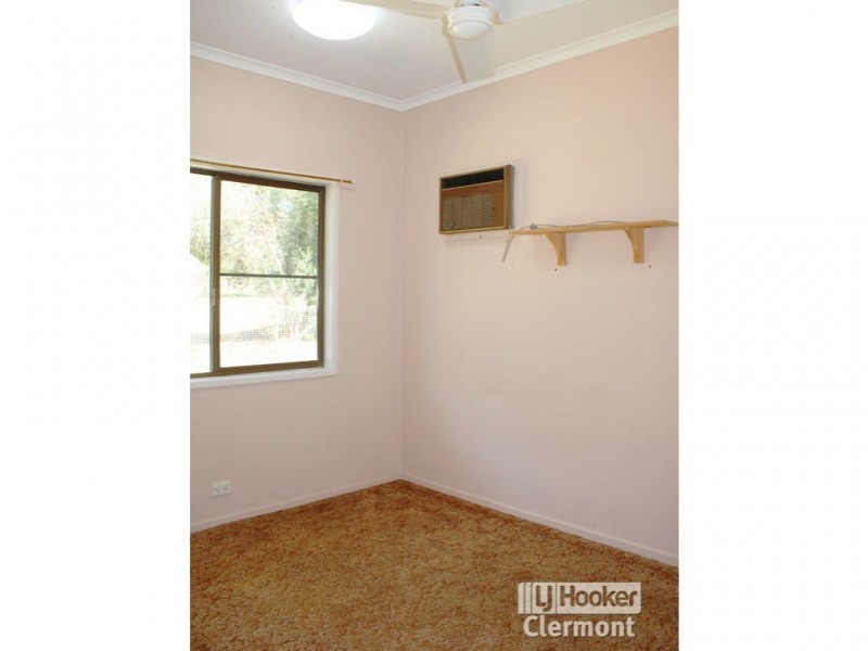 1 Derrett Court, Clermont QLD 4721