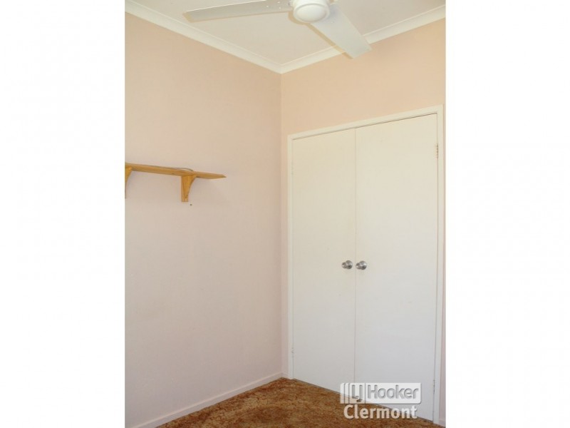 1 Derrett Court, Clermont QLD 4721