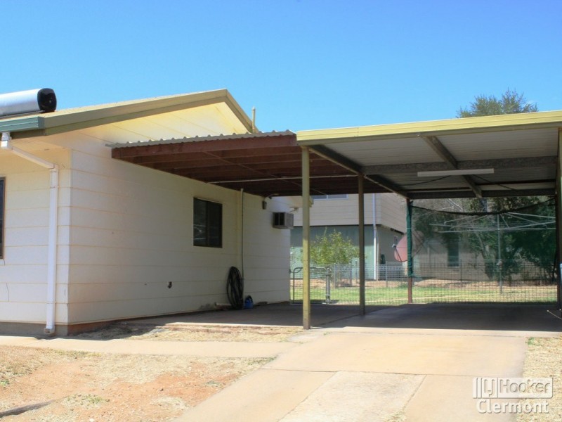 1 Derrett Court, Clermont QLD 4721