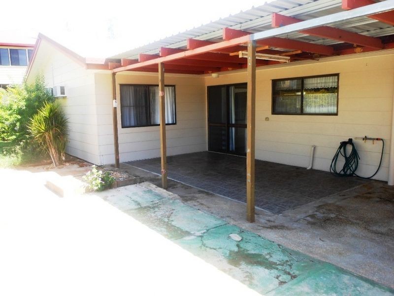13 Athol Court, Clermont QLD 4721