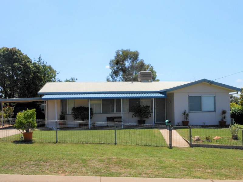 3 Collins Street, Clermont QLD 4721