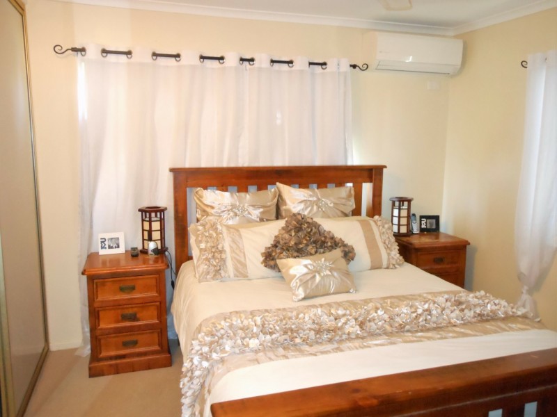 3 Collins Street, Clermont QLD 4721