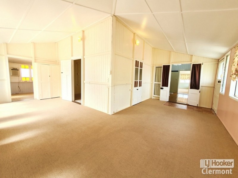 23 Capella Street, Clermont QLD 4721