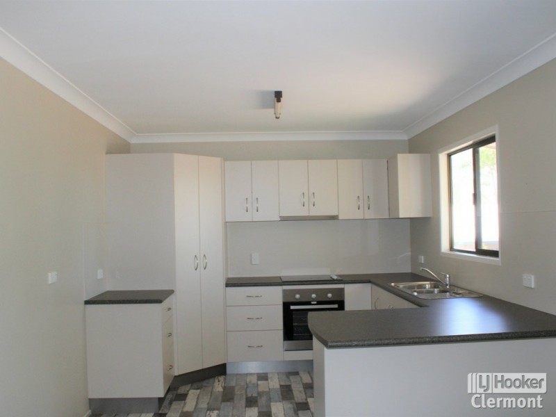 3 Haig Street, Clermont QLD 4721