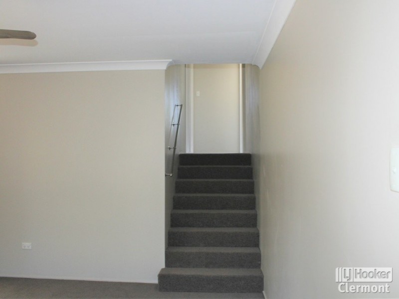 3 Haig Street, Clermont QLD 4721