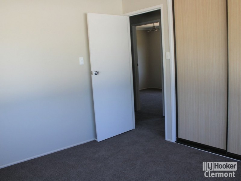 3 Haig Street, Clermont QLD 4721