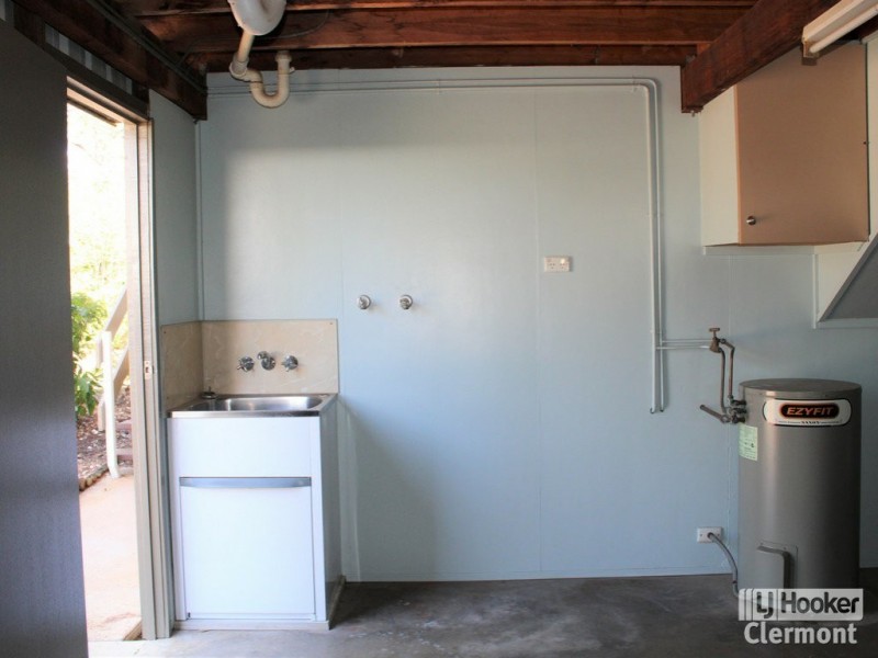 3 Haig Street, Clermont QLD 4721