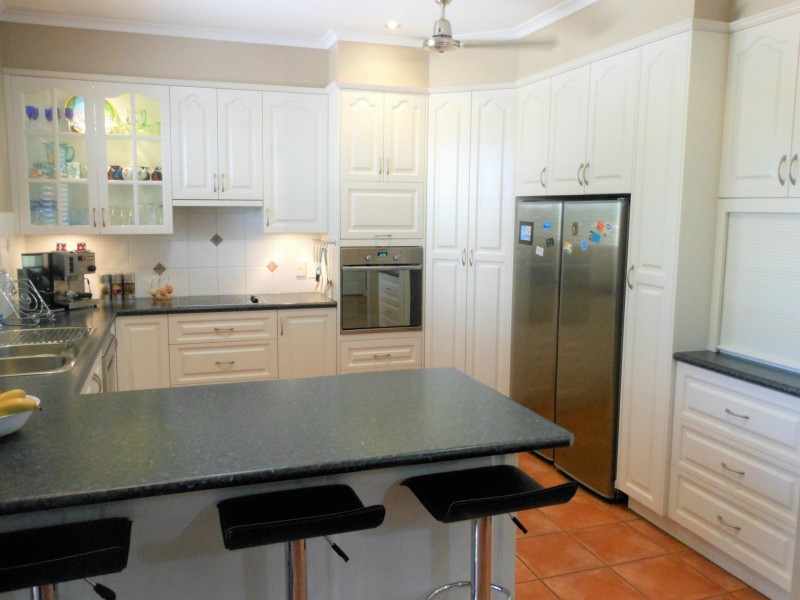 36 Blamey Court, Clermont QLD 4721