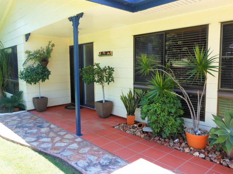 36 Blamey Court, Clermont QLD 4721