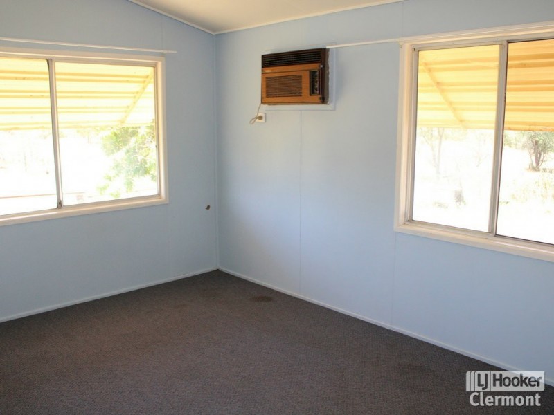 16 Nugget Lane, Clermont QLD 4721