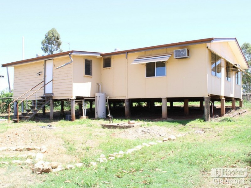 16 Nugget Lane, Clermont QLD 4721