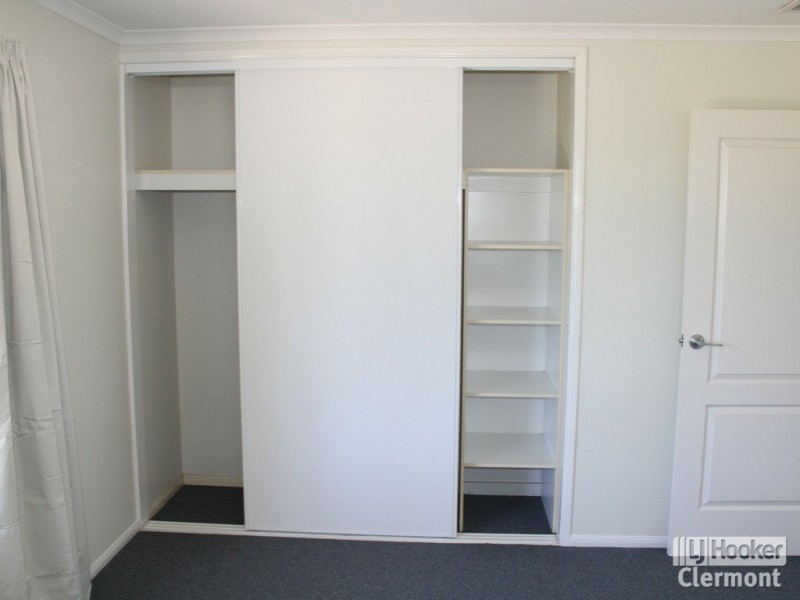 27 Blair Street, Clermont QLD 4721