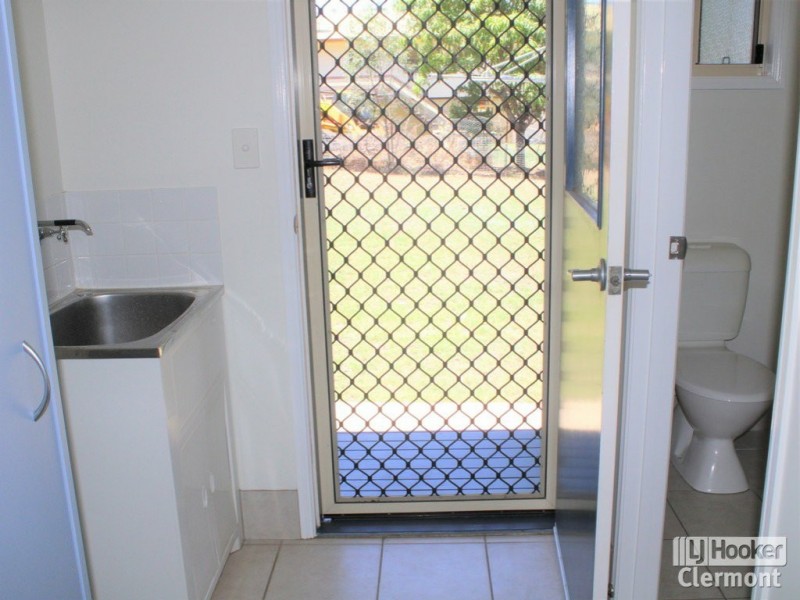 27 Blair Street, Clermont QLD 4721