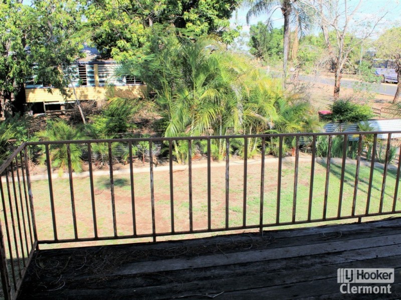 12 French Street, Clermont QLD 4721