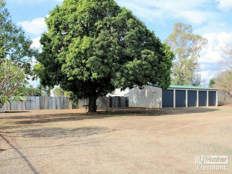 12 French Street, Clermont QLD 4721