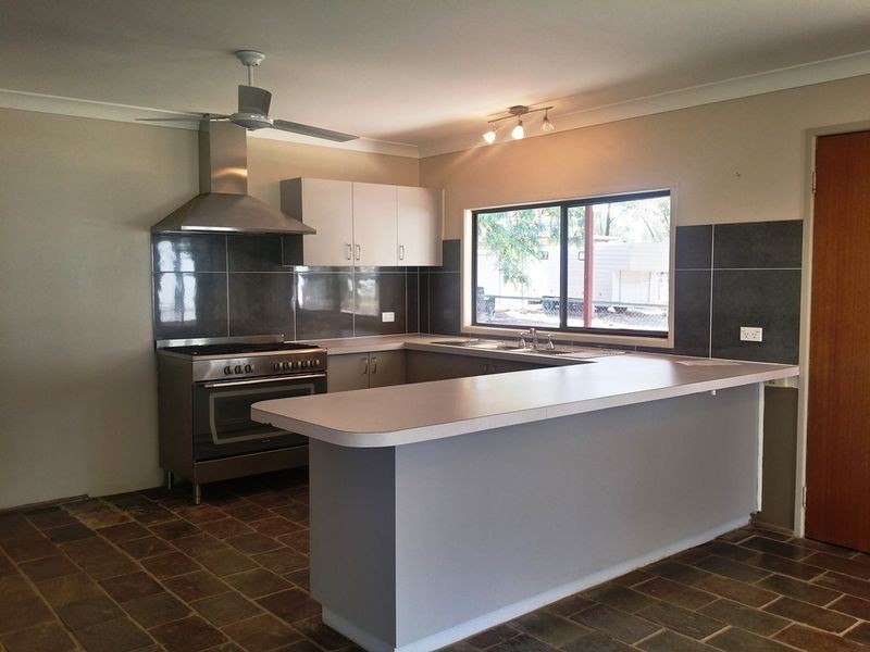 29 Langston Lane, Clermont QLD 4721