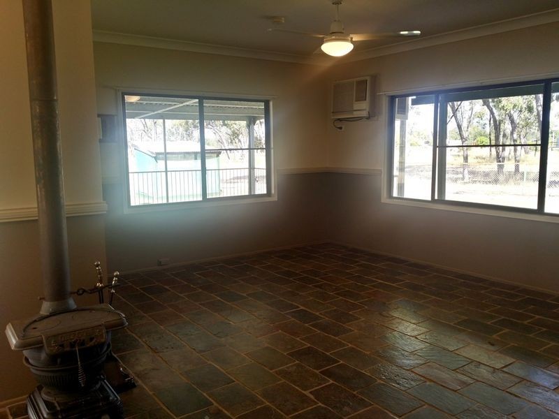 29 Langston Lane, Clermont QLD 4721