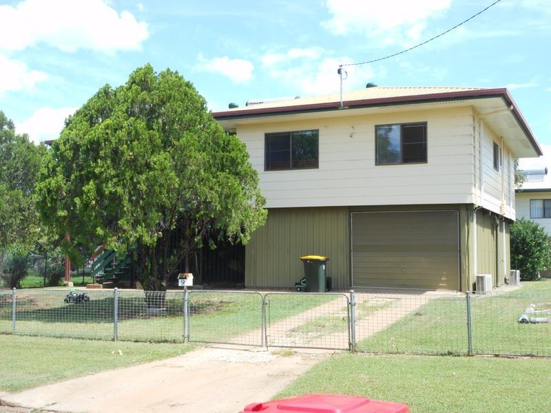 9 Lime Street, Clermont QLD 4721