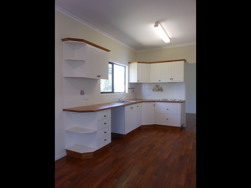 9 Lime Street, Clermont QLD 4721