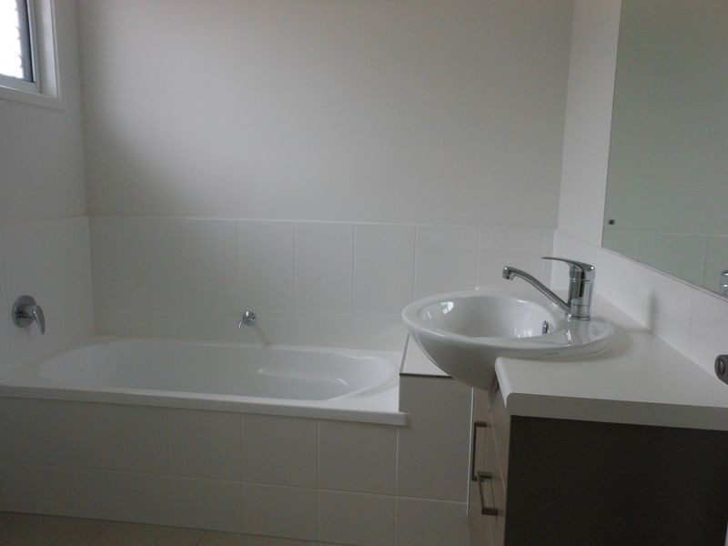 Unit 12/47 McDonald Flat Road, Clermont QLD 4721