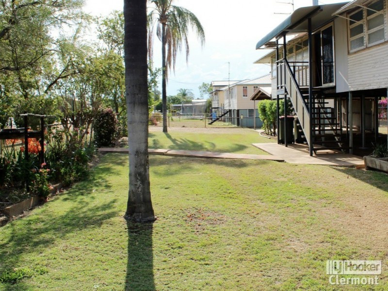 12 French Street, Clermont QLD 4721