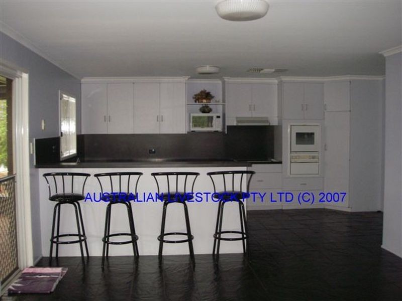 84 Avalon Road, Clermont QLD 4721