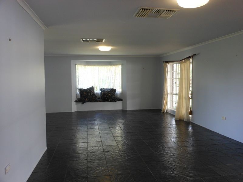 84 Avalon Road, Clermont QLD 4721