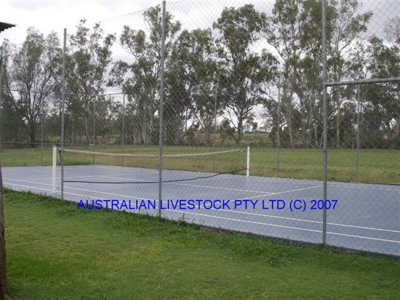 84 Avalon Road, Clermont QLD 4721