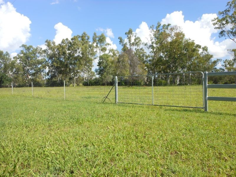 84 Avalon Road, Clermont QLD 4721