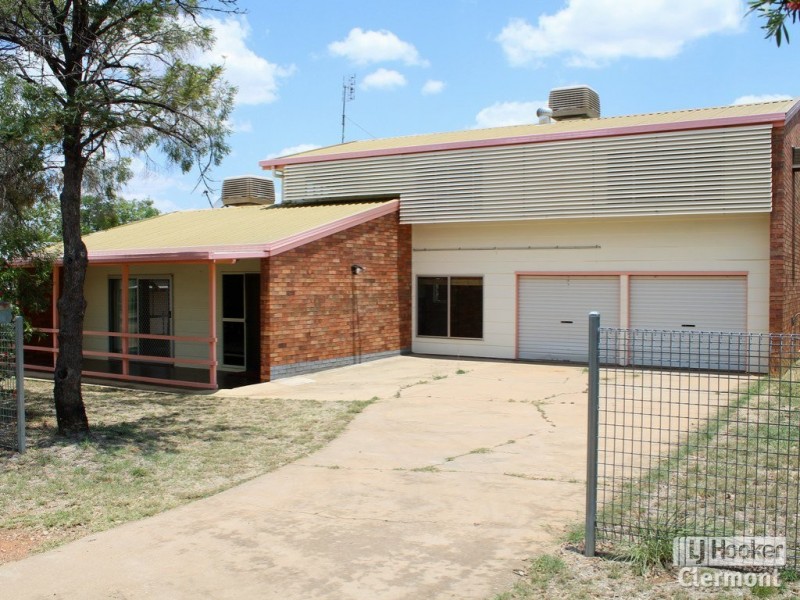 31 Douglass Street, Clermont QLD 4721