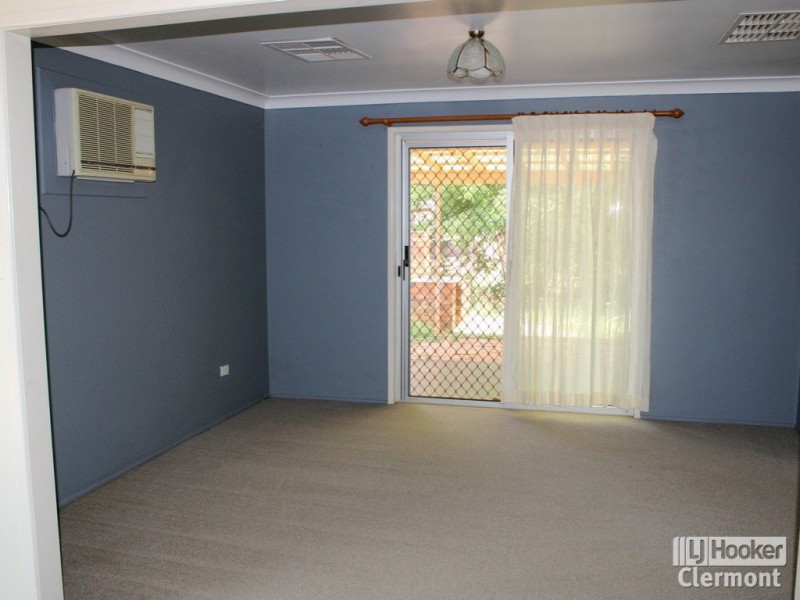 31 Douglass Street, Clermont QLD 4721