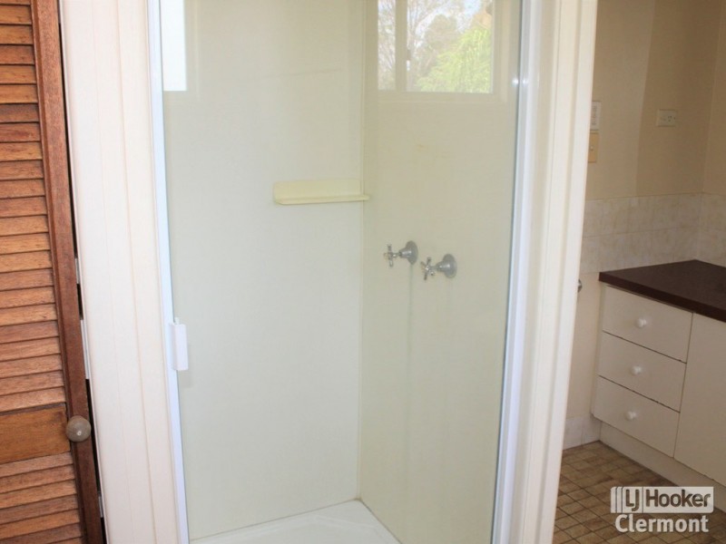 31 Douglass Street, Clermont QLD 4721