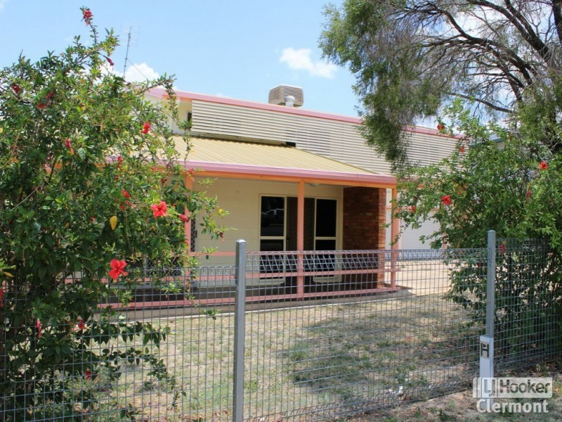 31 Douglass Street, Clermont QLD 4721