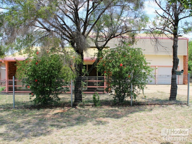 31 Douglass Street, Clermont QLD 4721