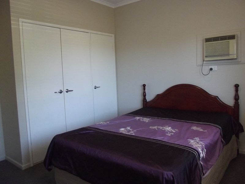 6 Mimosa Street, Clermont QLD 4721