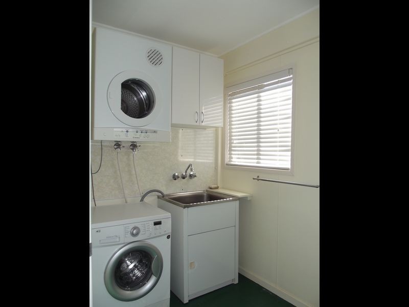 6 Mimosa Street, Clermont QLD 4721