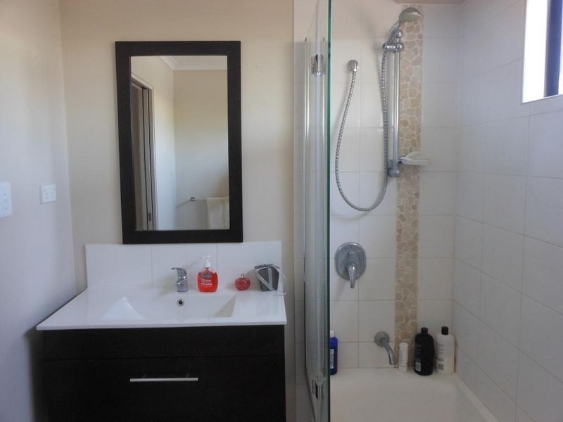 36 East Street, Clermont QLD 4721